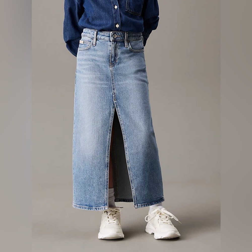 CALVIN KLEIN JEANS | High Rise Blue Denim Maxi Skirt